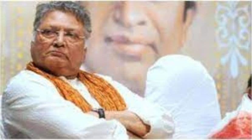 रंगभूमी, चित्रपट आणि मालिका अशा सर्वच माध्यमांतून त्यांनी आपल्या अभिनय कर्तृत्वाचा ठसा उमटवून रसिकांच्या मनावर अधिराज्य गाजवले.