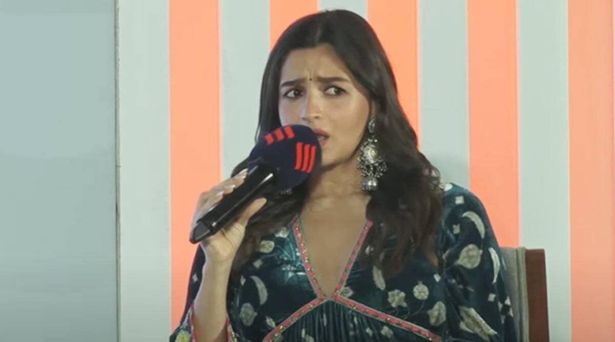 Alia Bhat is Not indian Akshay Kumar Sunny leone Katrina Kaif Do not have Right to Vote What is Their Origin
