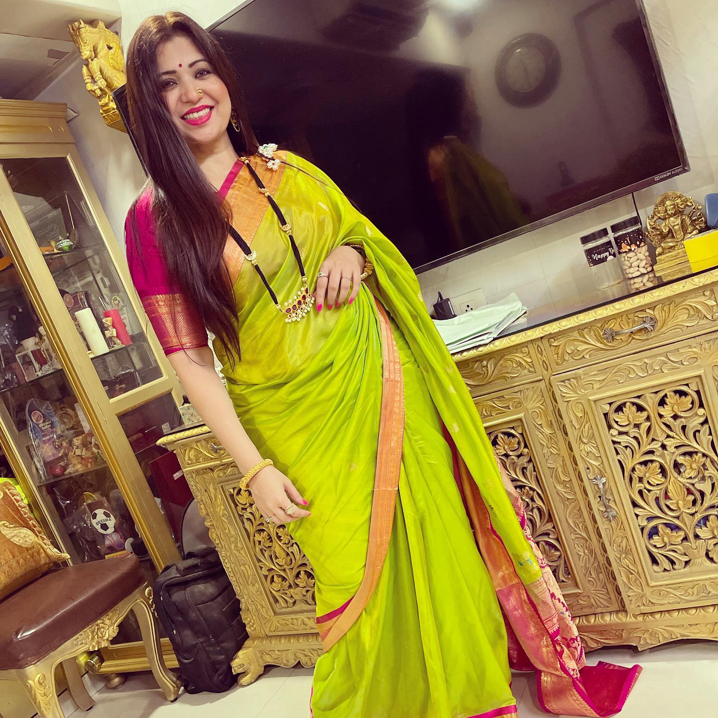 deepali sayed property income