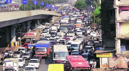 ghodbander road traffic
