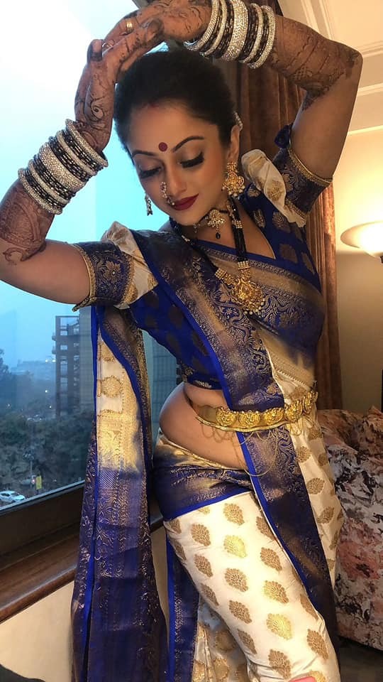 manasi naik on imran hashami photos