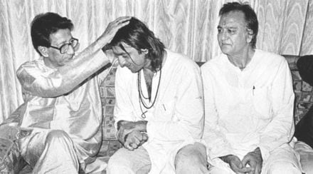 sanjay dutt jail, Sanjay Dutt Arms Act, Mumbai Riot News, Bal Thackeray Sunil Dutt, bal thackeray sanjay dutt, bal thackeray house matoshree, 93 mumbai blast, संजय दत्त, बाळासाहेब ठाकरे, बाळासाहेब ठाकरे पुण्यतिथी