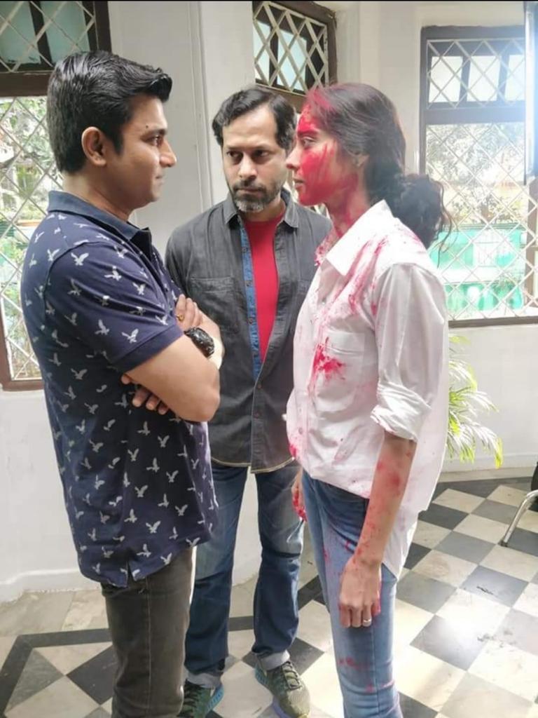 कुंडलीपेक्षा एकमेकांची मतं जुळणं महत्त्वाचं असतं हा विचार मांडणारा चित्रपट आहे.