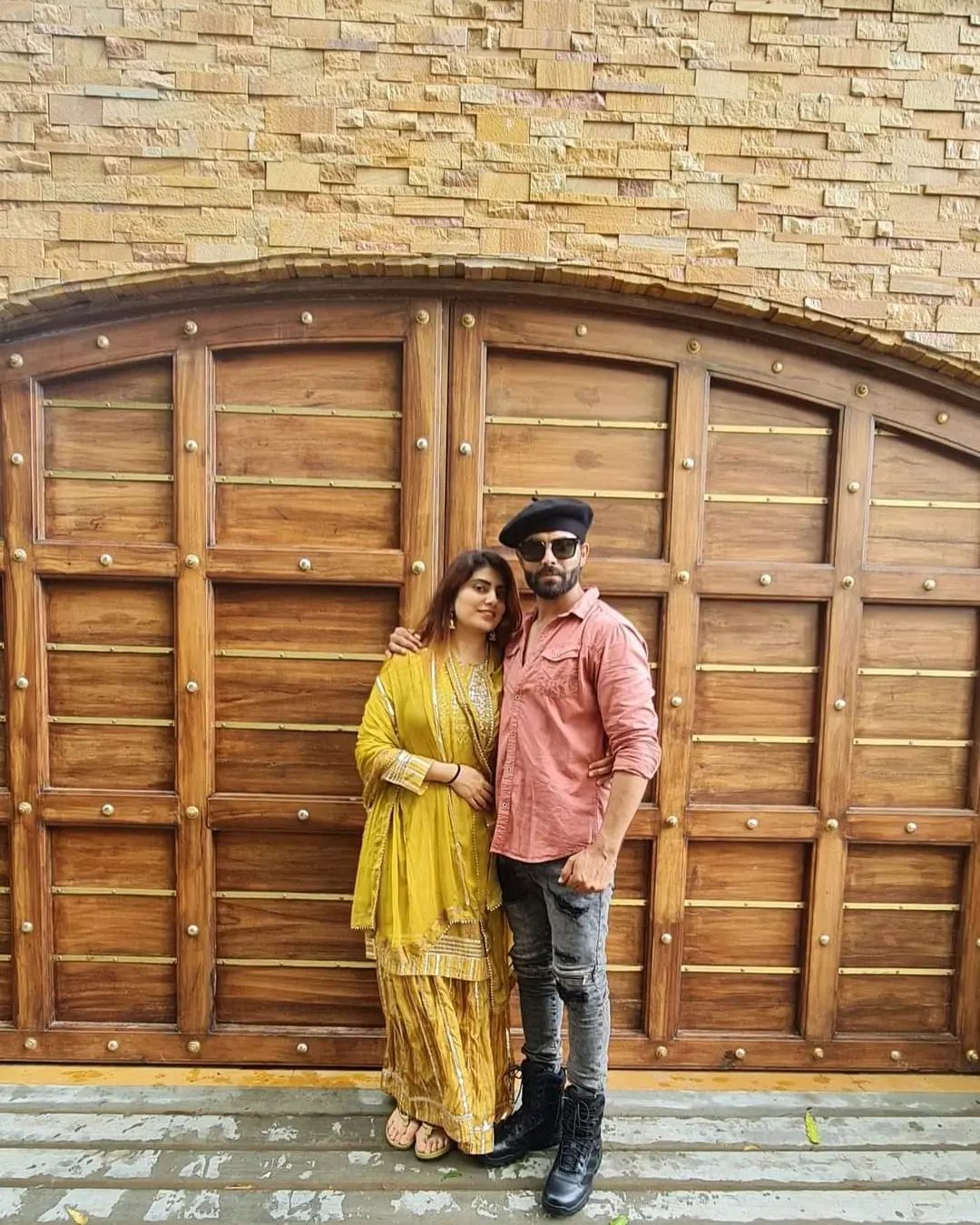 who-is-bjp-candidate-and-ravindra-jadeja-wife-raviba-jadeja