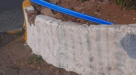 वाशीत स्वच्छ भारत अभियान अंतर्गत करण्यात आलेले निकृष्ट रंगकाम