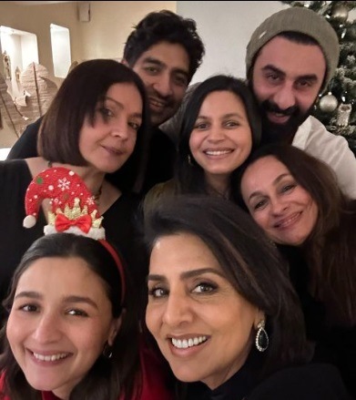  Alia Bhatt Ranbir Kapoor Christmas celebration