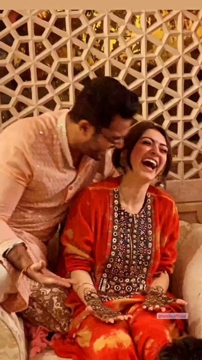 Hansika Motwani Mehendi Ceremony