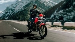 Hero Bike: Royal Enfield ला टक्कर द्यायला आली Heroची सर्वात स्वस्त ‘ही’ बाईक; फीचर्स पाहून तुम्हीही म्हणाल…