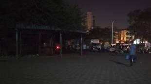 koparkhairane railway station area become a drinkers lack of street lights issue of women safety on agenda