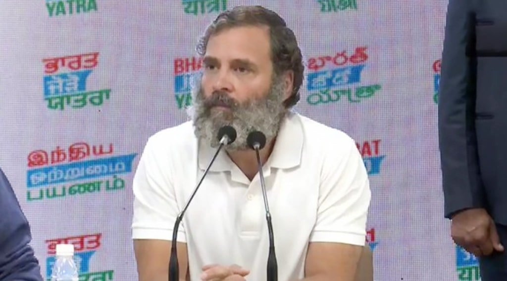 "Why is there so much disturbance because of the T-shirt? I do not wear a sweater because I am not scared of winter Ask Rahul Gandhi "Why is there so much disturbance because of the T-shirt? I do not wear a sweater because I am not scared of winter Ask Rahul Gandhi