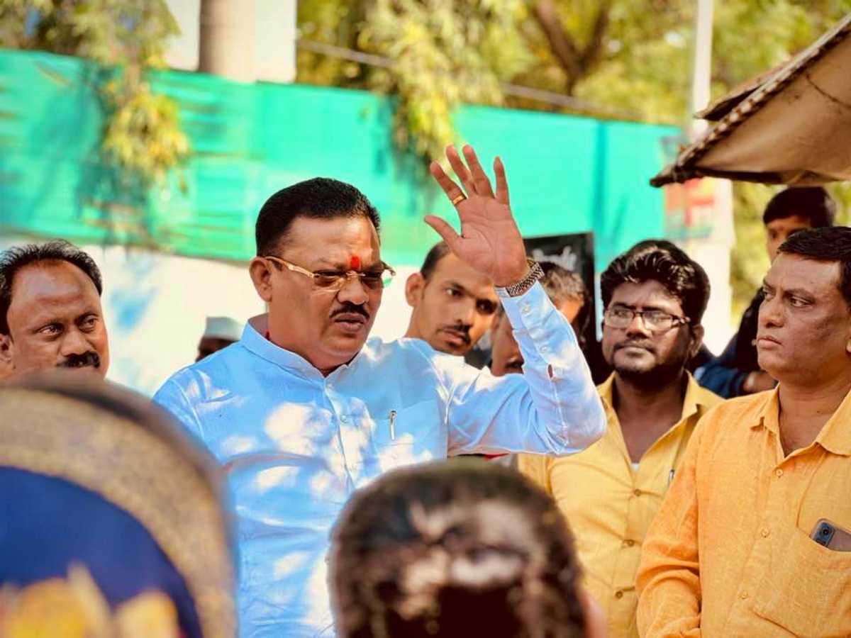 बेबनाव असल्यामुळे राष्ट्रवादीबरोबर राहण्याऐवजी काँग्रेसबरोबर राहण्याचा उद्धव ठाकरेंचा मनोदय असावा - संजय शिरसाट