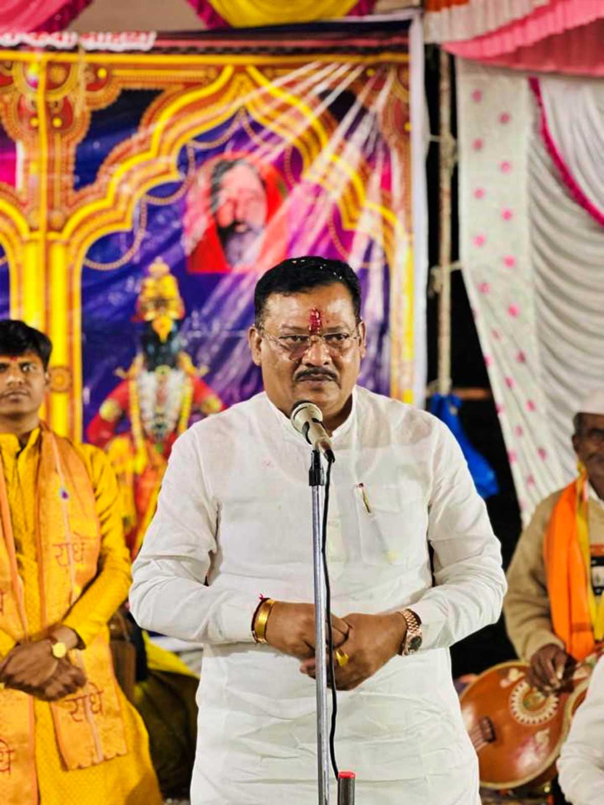 ठाकरे कुटुंब एकदा दिलेला शब्द कधी मोडत नाही - संजय शिरसाट
