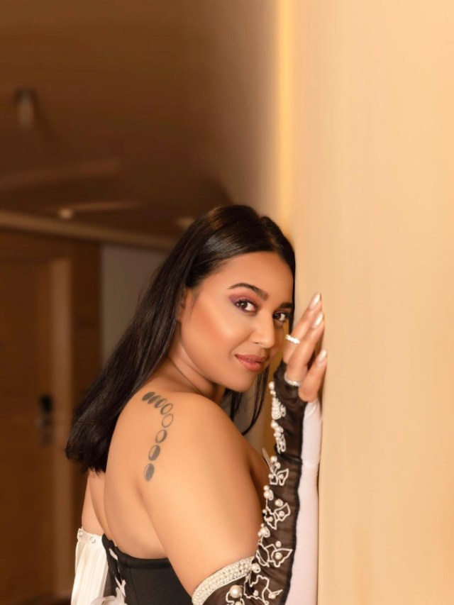 bollywood-actress-swara-bhasker-black