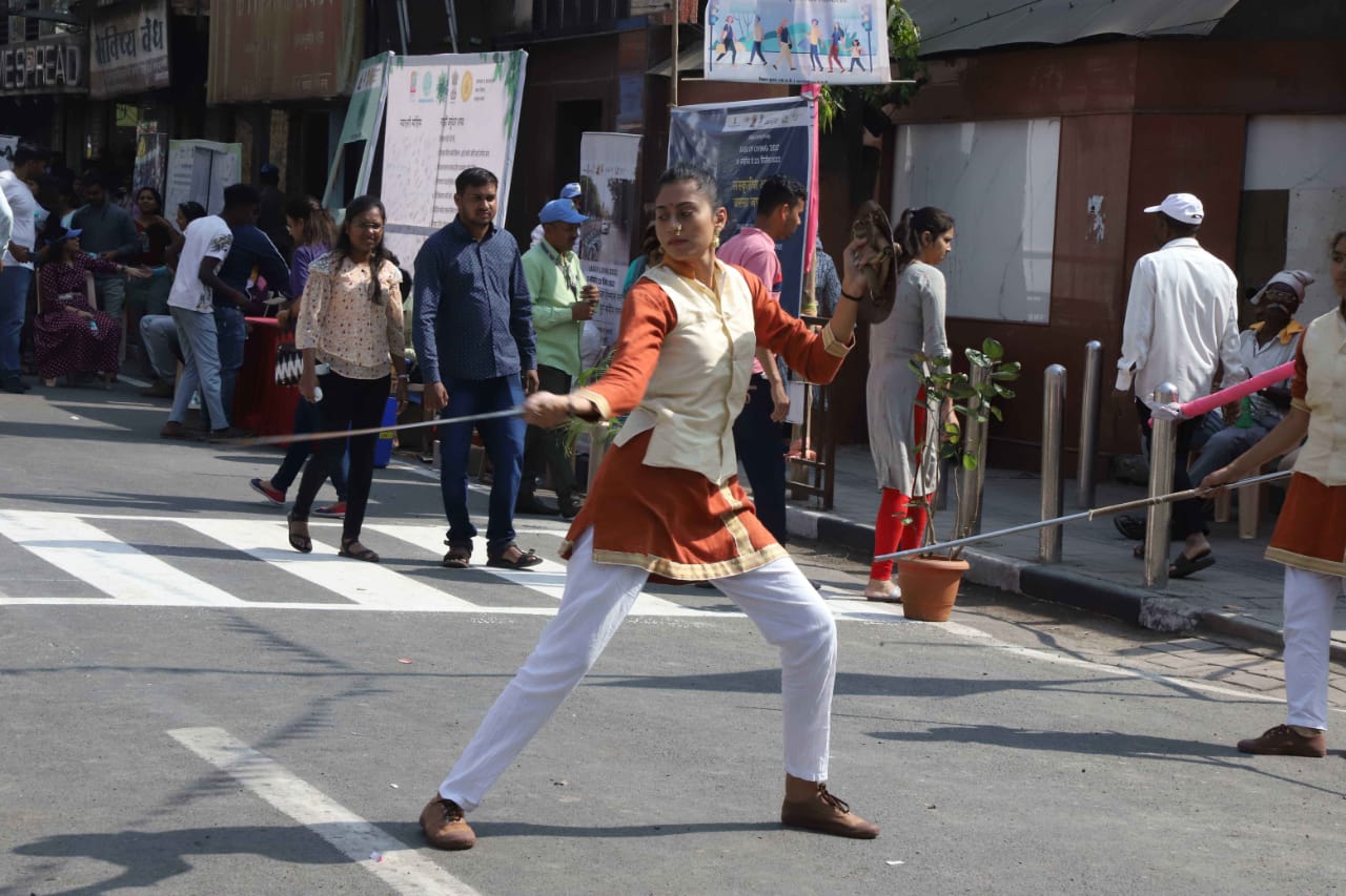 महापालिका आयुक्त विक्रम कुमार यांच्या हस्ते या उपक्रमाचे सकाळी उद्‍घाटन झाले.