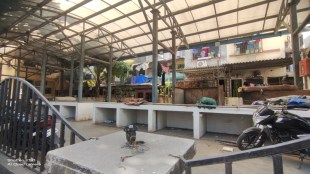 The vegetable market at Koparkhairane Sec 6 is not being used