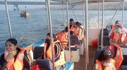 ऐरोली येथील जैवविविधता केंद्रात बोटिंग सफर सुरू (संग्रहित छायाचित्र) ऐरोली येथील जैवविविधता केंद्रात बोटिंग सफर सुरू (संग्रहित छायाचित्र)