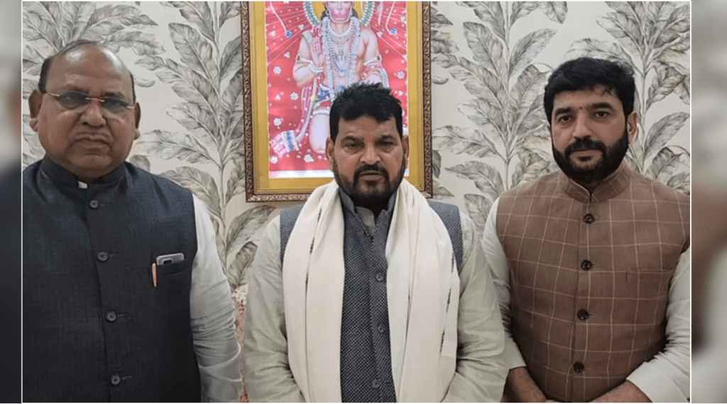 संयोजक माजी महापौर मुरलीधर मोहोळ