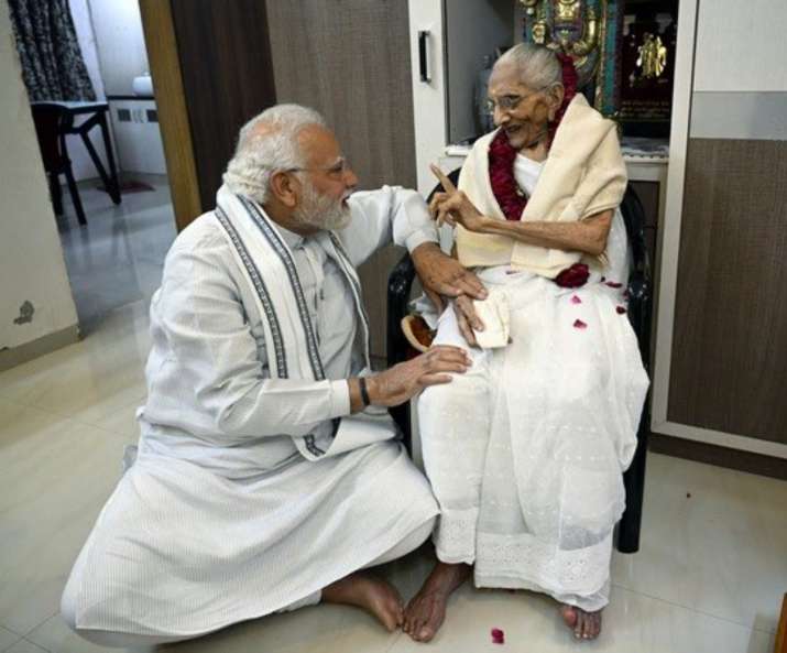 heeraben modi passes away