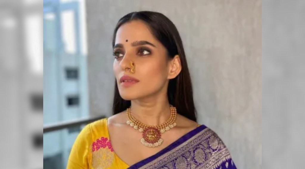 priya bapat shared video