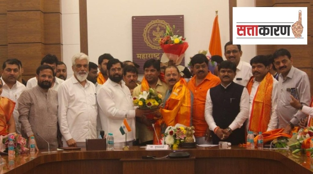 Entry of MLAs into Shinde group