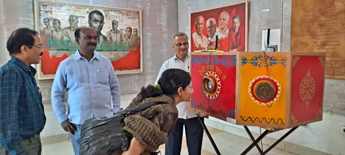 डॉ. नरेंद्र दाभोलकर यांनी राज्यात अंधश्रद्धा निर्मुलनासाठी मोठं काम केलं.