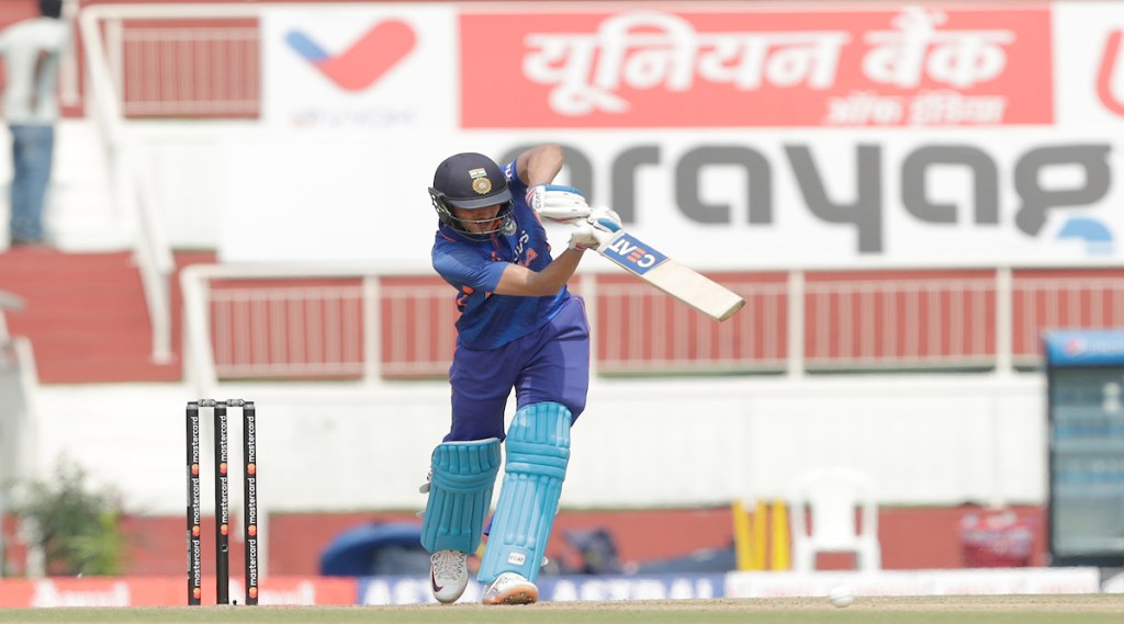 Lahiru kumara's over became highest 23 runs over as Indian openers shubman gill hits 4 fours and rohit hits 1 six