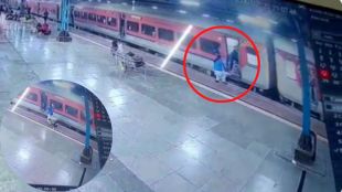 Female constable saved life at railway station