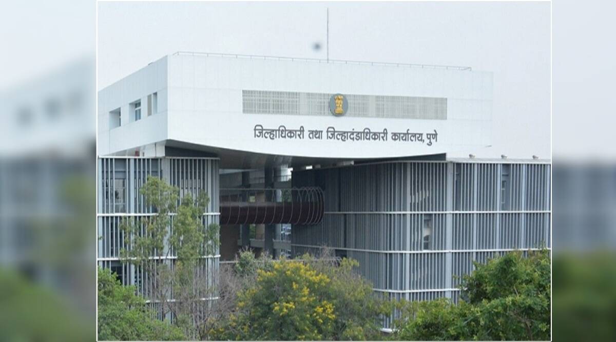 Notice to five talathis of Pune district due to pending alteration records