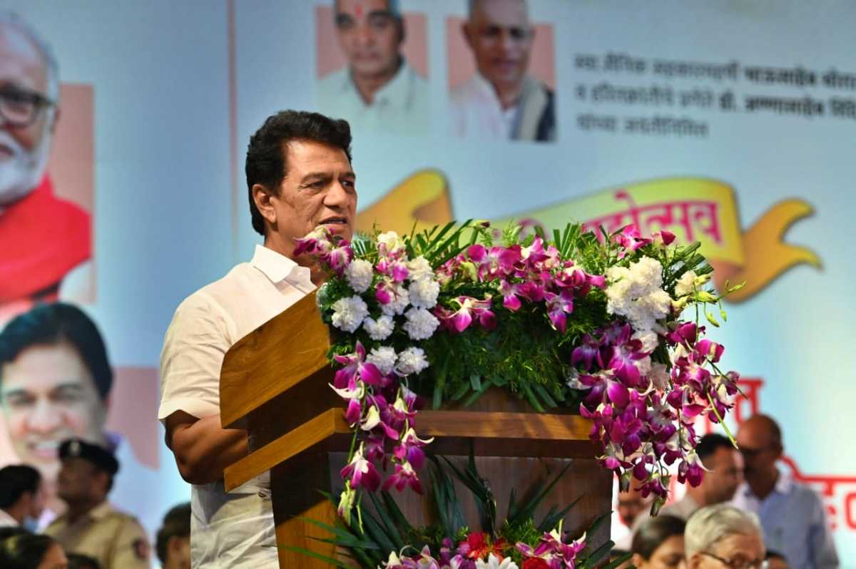 मी प्रचारातच आहे. गिरीश महाजन शुभांगी पाटील यांचा उमेदवारी अर्ज मागे घेण्यासाठी प्रयत्न करत आहेत की नाही याचीही मला काही कल्पना नाही - सुधीर तांबे