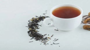 Used tea leaves can be beneficial in many ways know its amazing benefits