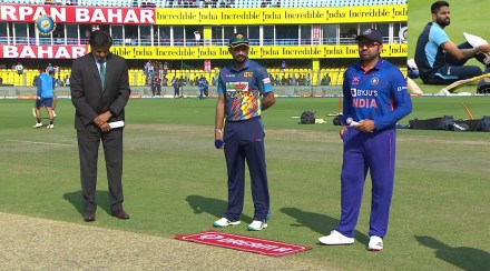 INDvSL: India wins the toss in third ODI Suryakumar Yadav in playing XI INDvSL: India wins the toss in third ODI Suryakumar Yadav in playing XI