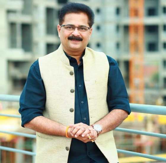 मराठी मनोरंजनसृष्टीतील लोकप्रिय अभिनेते, महाराष्ट्रातील तमाम महिलांचे भावोजी म्हणजेच आदेश बांदेकर यांचा आज वाढदिवस.
