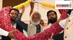 शिंदे गटाला सोबतीला निळा झेंडा मिळाला