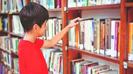 नाशिक : विद्यार्थ्यांना वाचनालयाचे सभासद करण्याचा उपक्रम ; अमलबजावणीत अडथळेच अधिक