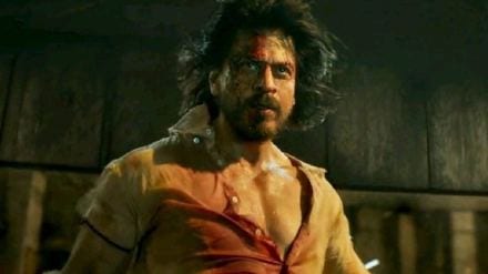 shahrukh han pathaan