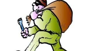 businessman bag looted jalgoan