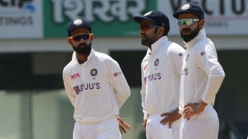 भारतासाठी कर्णधार रोहित शर्मा आणि माजी कर्णधार विराट कोहलीचा फॉर्म खूप महत्त्वाचा आहे. हे भारतीय संघातले दोन वरिष्ठ खेळाडू आहेत. या दोन खेळाडूंच्या कामगिरीकडे सर्वांचं लक्ष असणार आहे.