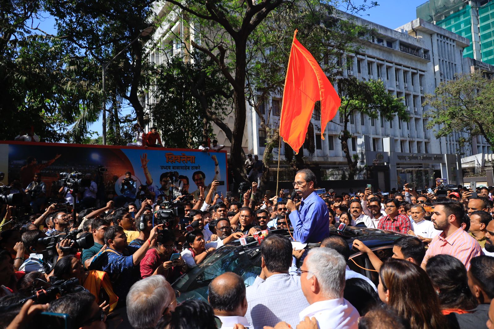 uddhav thackeray speech on car