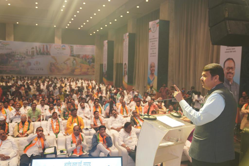 Devendra Fadnavis _ 4