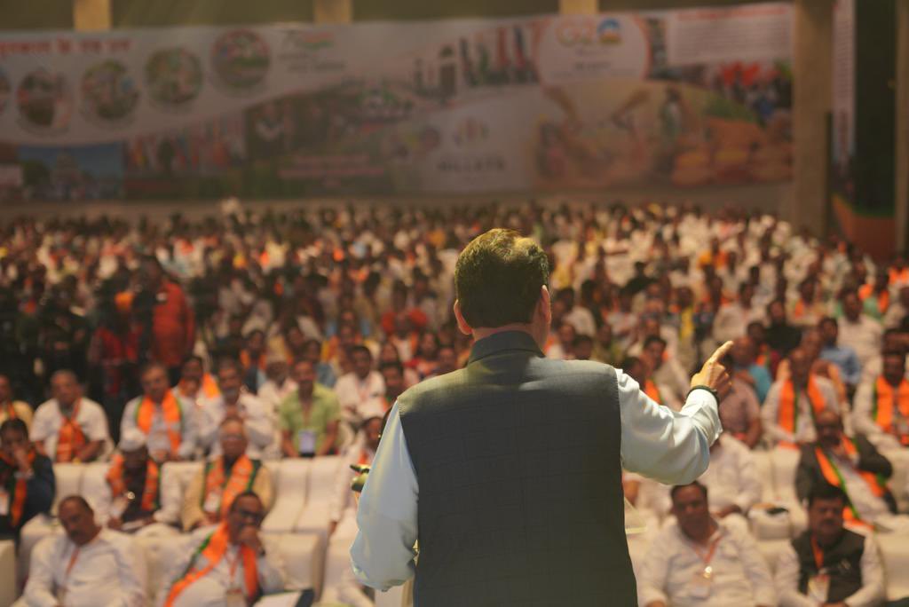 Devendra Fadnavis _ 9