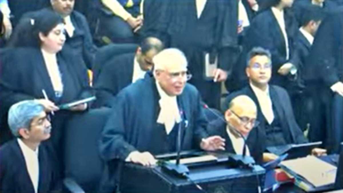 Kapil Sibbal in Supreme Court