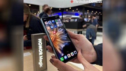 launch Magic Vs foldable Smartphone at mwc 2023 launch Magic Vs foldable Smartphone at mwc 2023