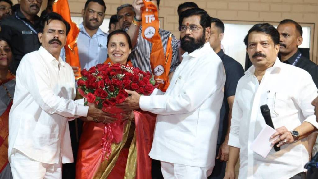 Pradeep Gawli Joins Shivsena