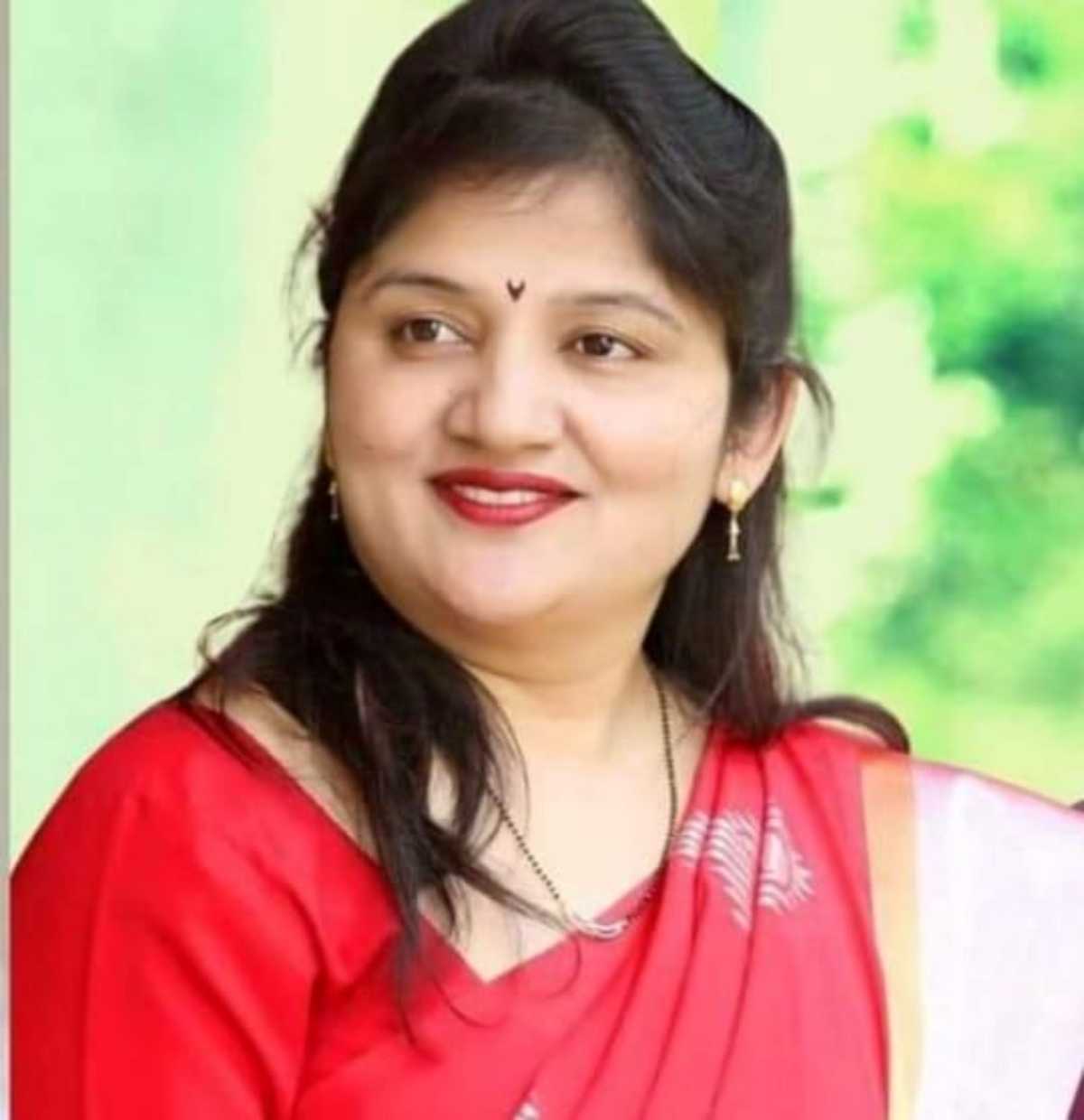 कोणी काहीही सांगितलं तरी ते मतदान मला झालं आहे. त्यामुळे संगमनेरमध्ये चौथ्याच्या मुलाने मतदान केलं की, कोणी केलं हे मला माहिती नाही. पदवीधर मतदार माझा पाठ आहे. म्हणून विजय माझाच होणार आहे - शुभांगी पाटील