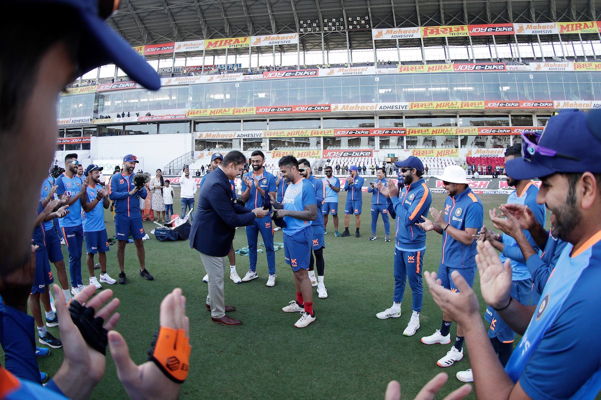 IND vs AUS 1st Test: Suryakumar Yadav-KS Bharat debut India's Test squad A special appreciation ceremony was attended by family 