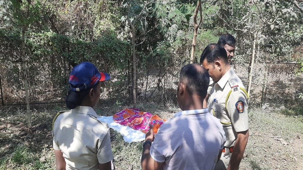 dead body woman park navi mumbai