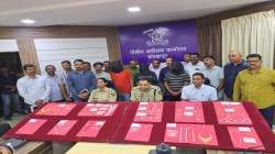 कोल्हापुरात तिघा चोरट्यांना पकडले; २४ लाखांचे दागिने जप्त