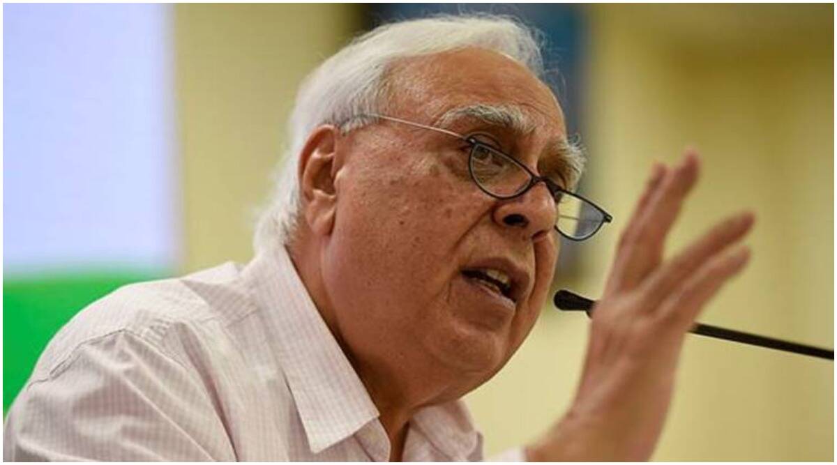 Kapil Sibbal in Supreme Court