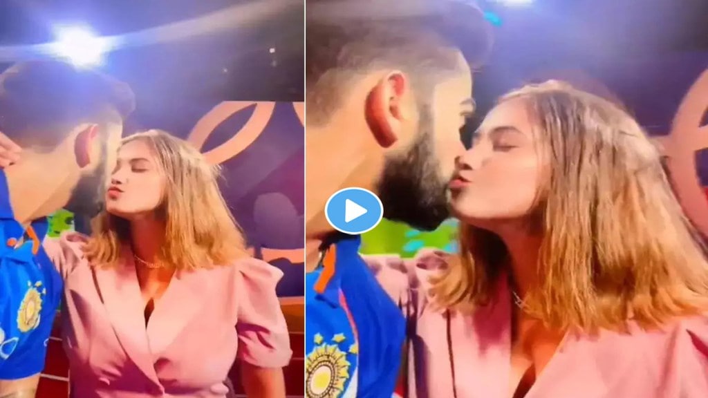 Oh God The girl started kissing Virat Kohli's statue you will be laughing after watching the video