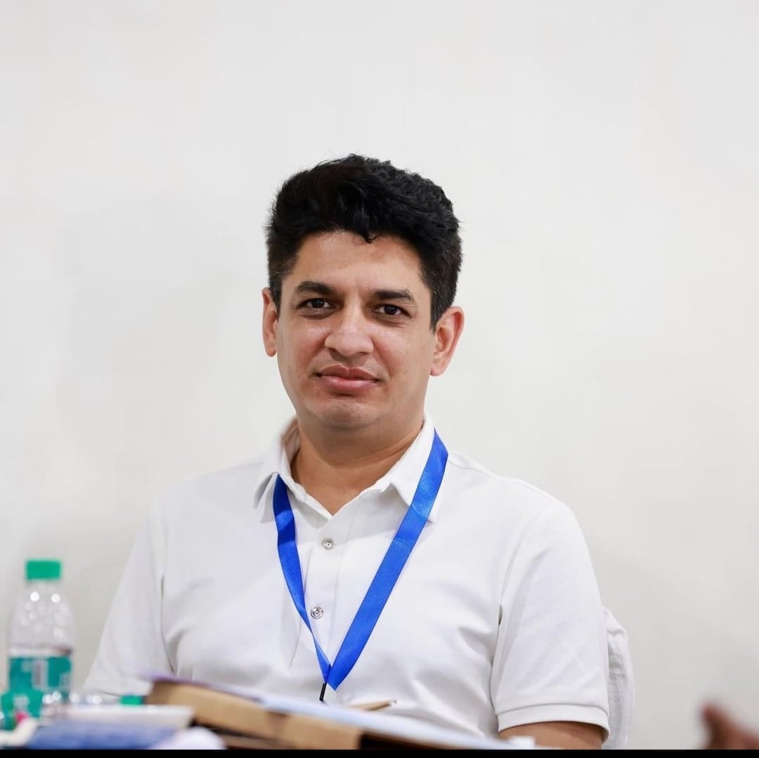 who is satyajeet tambe